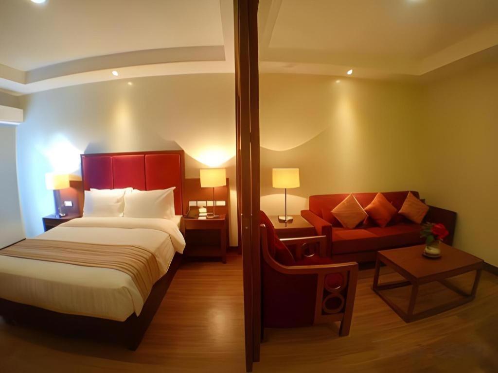 Mansion Garden Hotel Olongapo Extérieur photo